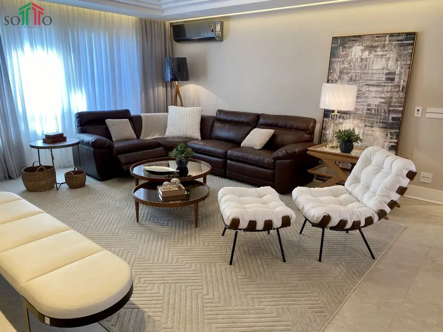 Apartamento com 3 quartos à venda, 176m2 em Gramado - RS - imagem 5 Foto 5 de Apartamento com 3 quartos à venda, 176m2 em Gramado - RS