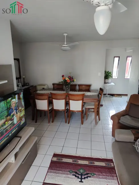 Foto 2 de Apartamento com 3 quartos à venda, 110m2 em Meia Praia, Itapema - SC