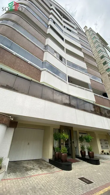 Foto 1 de Apartamento com 4 quartos para alugar, 160m2 em Meia Praia, Itapema - SC