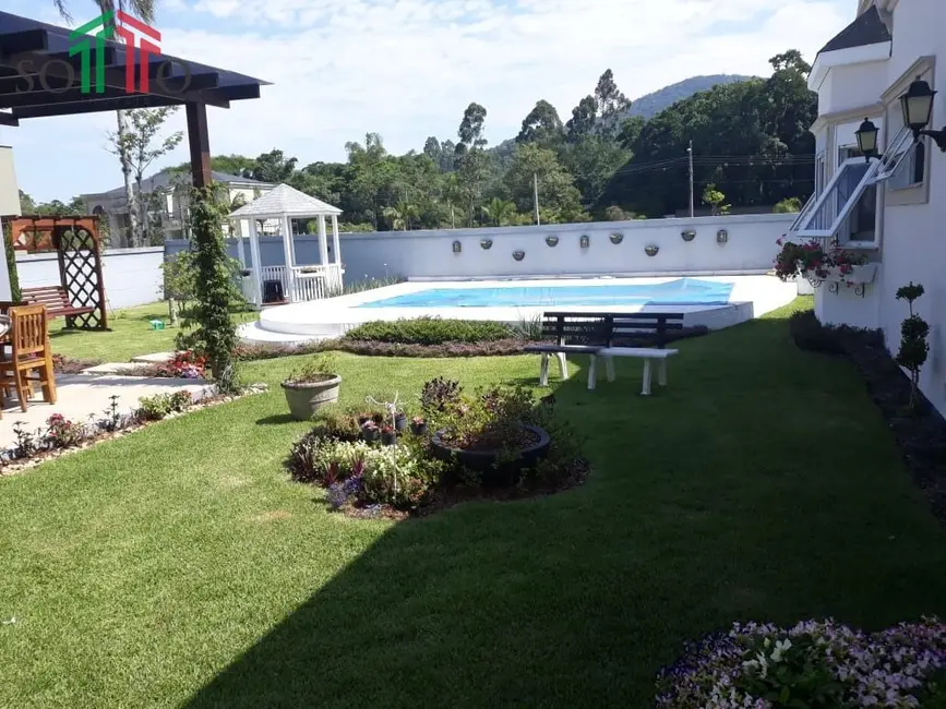 Foto 4 de Casa de Condomínio com 3 quartos à venda, 262m2 em Itapema - SC