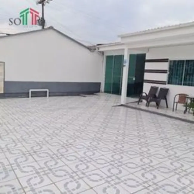 Foto 2 de Casa com 3 quartos à venda, 120m2 em Palhoca - SC