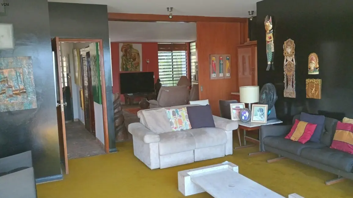 Casa com 3 quartos à venda, 325m2 em Jardim Everest, São Paulo - SP - imagem 5 Foto 5 de Casa com 3 quartos à venda, 325m2 em Jardim Everest, São Paulo - SP