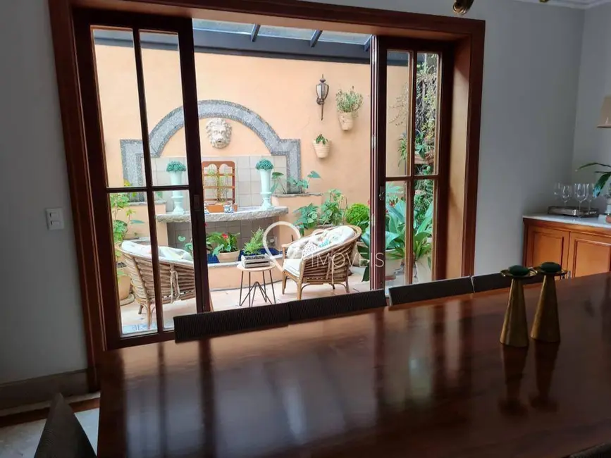 Casa de Condomínio com 4 quartos para alugar, 598m2 em Jardim Luzitânia, São Paulo - SP - imagem 8 Foto 8 de Casa de Condomínio com 4 quartos para alugar, 598m2 em Jardim Luzitânia, São Paulo - SP