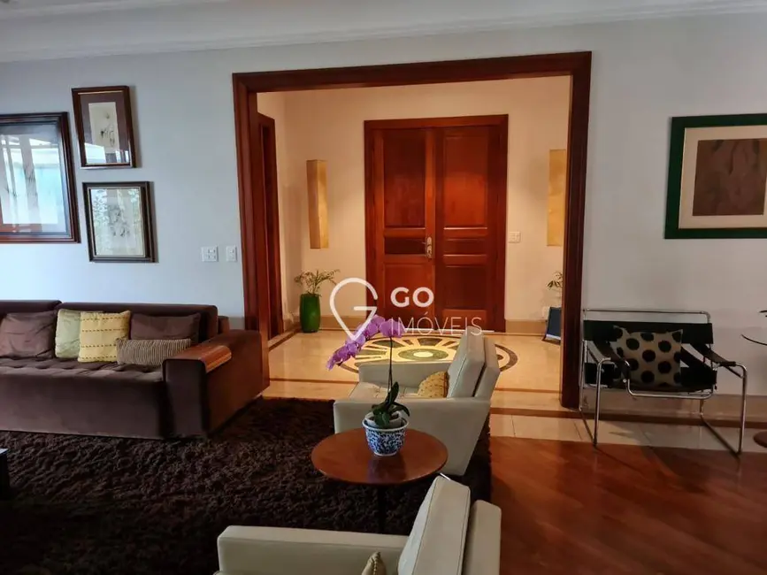 Foto 2 de Casa de Condomínio com 4 quartos para alugar, 598m2 em Jardim Luzitânia, São Paulo - SP