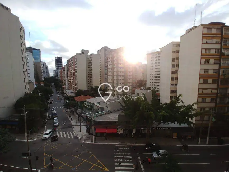 Apartamento com 3 quartos para alugar, 130m2 em Bela Vista, São Paulo - SP - imagem 4 Foto 4 de Apartamento com 3 quartos para alugar, 130m2 em Bela Vista, São Paulo - SP