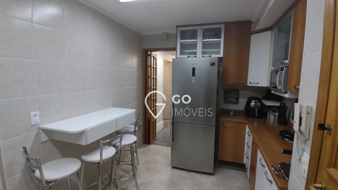 Apartamento com 3 quartos para alugar, 110m2 em Jardim Paulista, São Paulo - SP - imagem 4 Foto 4 de Apartamento com 3 quartos para alugar, 110m2 em Jardim Paulista, São Paulo - SP