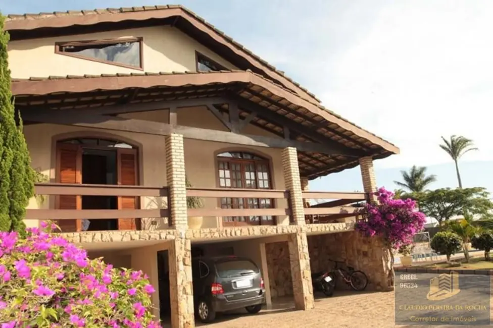 Casa com 3 quartos à venda, 450m2 em Itupeva - SP - imagem 3 Foto 3 de Casa com 3 quartos à venda, 450m2 em Itupeva - SP