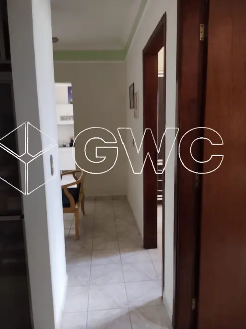 Foto 4 de Casa com 3 quartos à venda, 250m2 em Núcleo Habitacional Doutor Fernando Mauro Pires Rocha, Marilia - SP