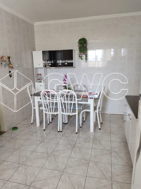 Foto 5 de Casa com 3 quartos à venda, 250m2 em Núcleo Habitacional Doutor Fernando Mauro Pires Rocha, Marilia - SP