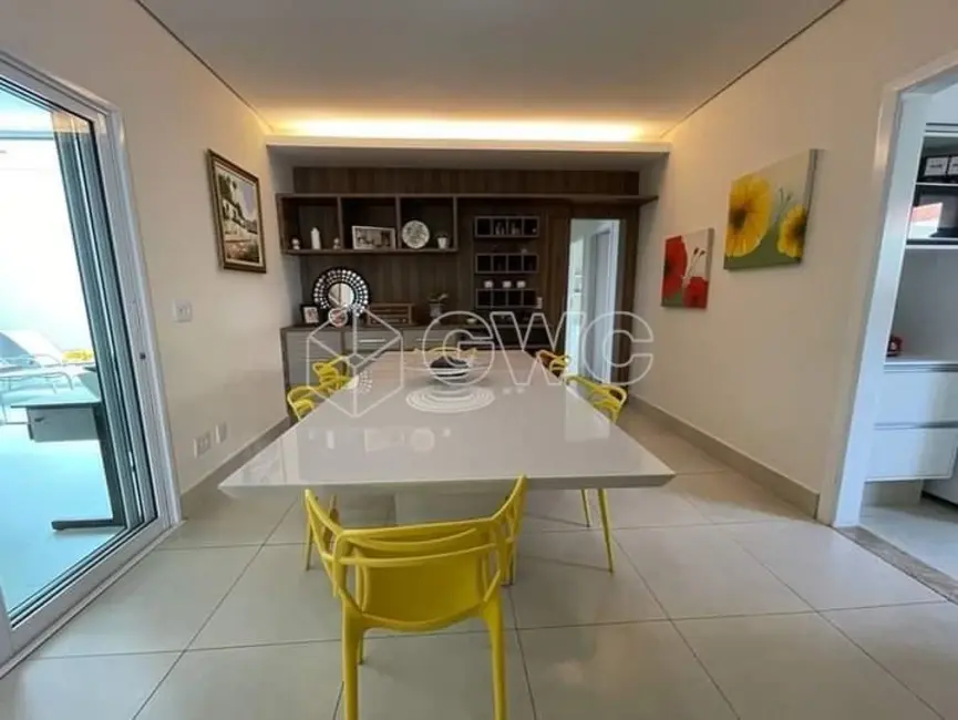 Foto 6 de Casa com 3 quartos à venda, 233m2 em Jardim Parati, Marilia - SP