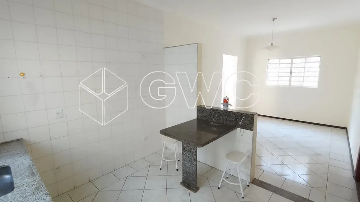 Foto 3 de Casa com 3 quartos à venda, 180m2 em Professor José Augusto da Silva Ribeiro, Marilia - SP