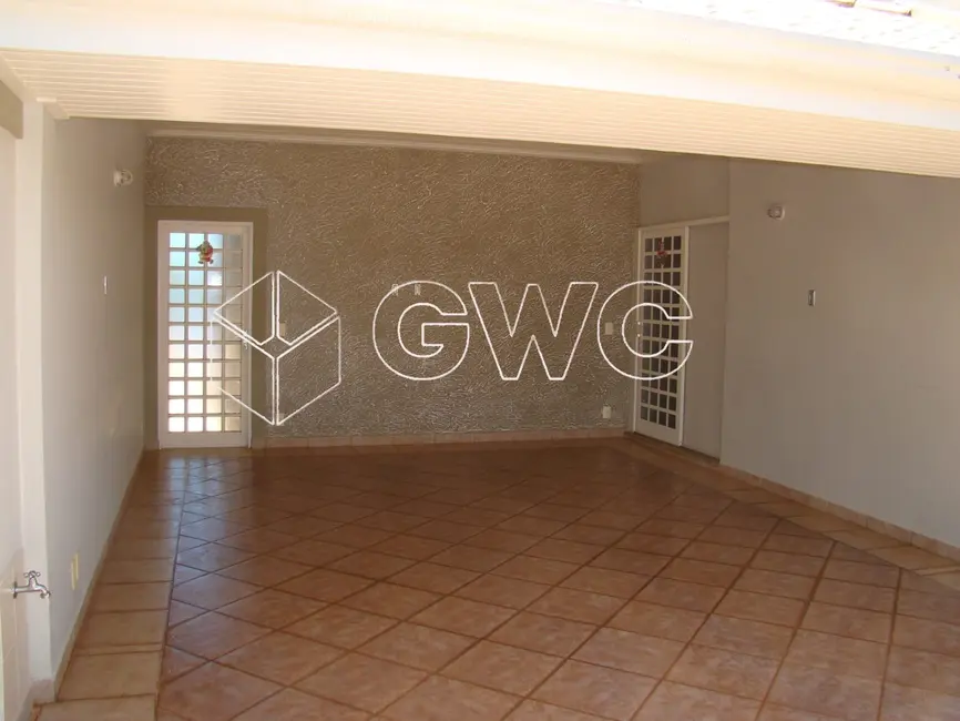 Foto 4 de Casa com 3 quartos à venda, 240m2 em Jardim Itaipu, Marilia - SP