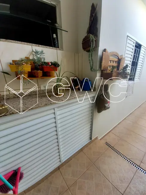 Foto 3 de Casa com 3 quartos à venda, 110m2 em Marilia - SP