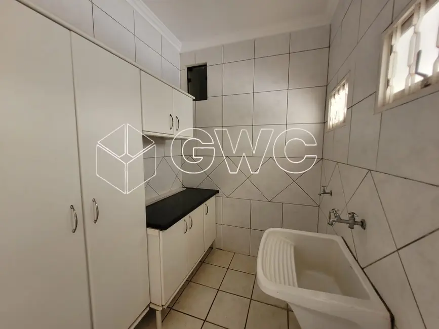 Foto 12 de Casa com 3 quartos para alugar, 300m2 em Jardim Maria Izabel, Marilia - SP