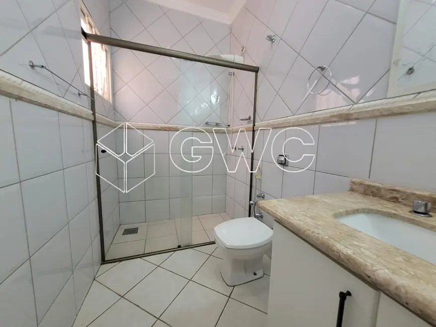 Foto 11 de Casa com 3 quartos para alugar, 300m2 em Jardim Maria Izabel, Marilia - SP