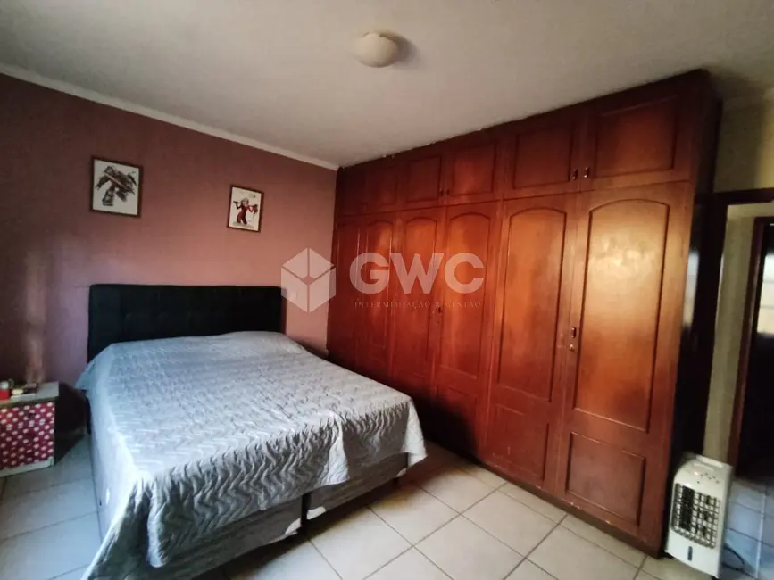 Foto 8 de Casa com 3 quartos à venda, 200m2 em Jardim Parati, Marilia - SP