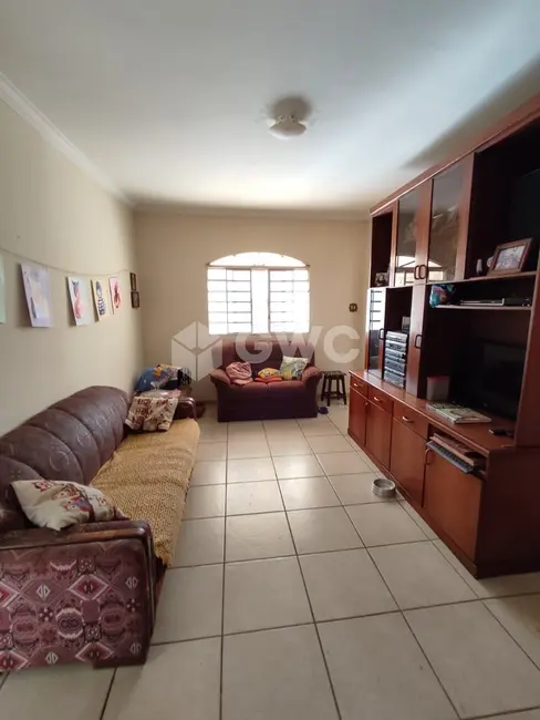 Foto 4 de Casa com 3 quartos à venda, 200m2 em Jardim Parati, Marilia - SP