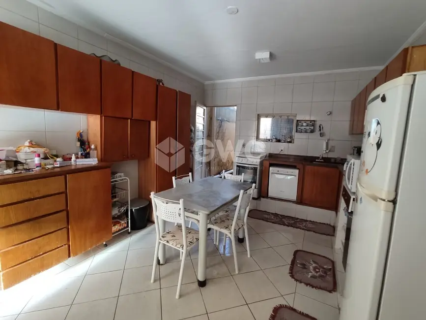 Foto 5 de Casa com 3 quartos à venda, 200m2 em Jardim Parati, Marilia - SP