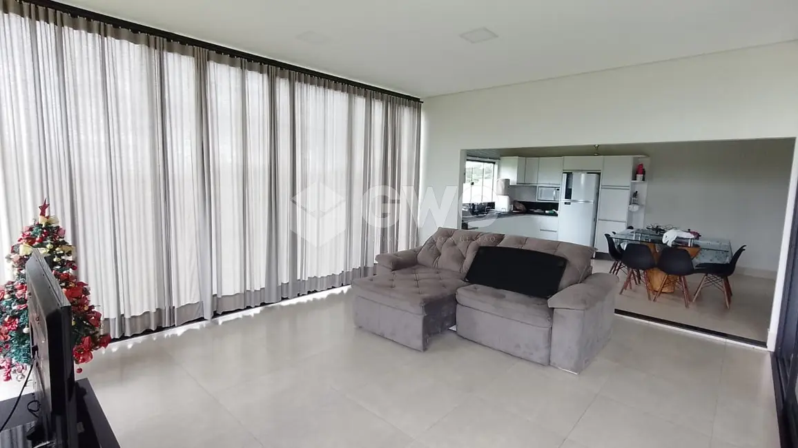 Foto 6 de Casa de Condomínio com 3 quartos à venda e para alugar, 2500m2 em Sítios de Recreio Santa Rosa (Padre Nóbrega), Marilia - SP