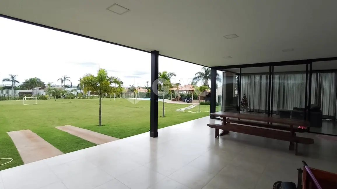 Foto 4 de Casa de Condomínio com 3 quartos à venda e para alugar, 2500m2 em Sítios de Recreio Santa Rosa (Padre Nóbrega), Marilia - SP