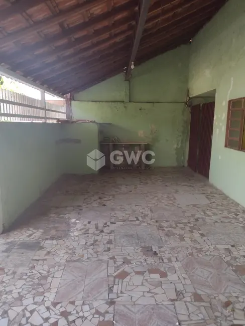 Foto 2 de Casa com 3 quartos à venda, 220m2 em Jardim Nacional, Marilia - SP