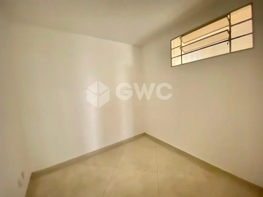 Armazém / Galpão para alugar, 190m2 em Centro, Marilia - SP - imagem 5 Foto 5 de Armazém / Galpão para alugar, 190m2 em Centro, Marilia - SP