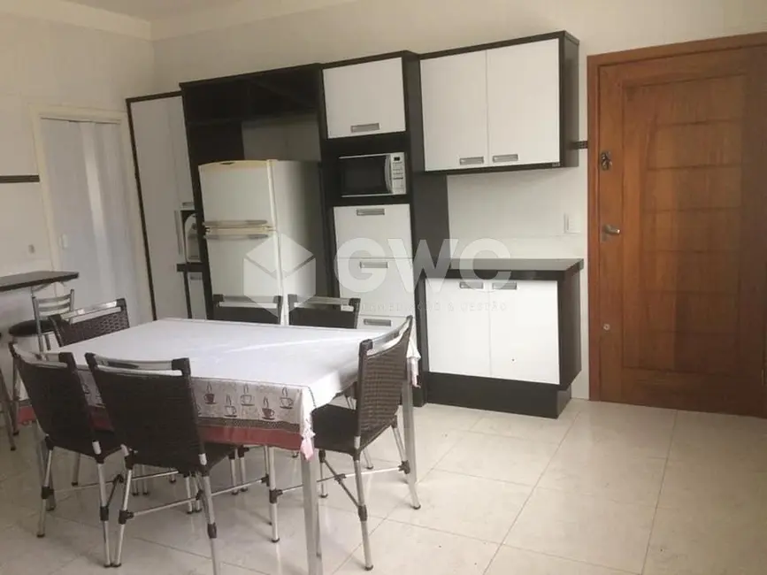 Foto 5 de Chácara com 4 quartos à venda, 350m2 em Sítios de Recreio Letícia (Padre Nóbrega), Marilia - SP