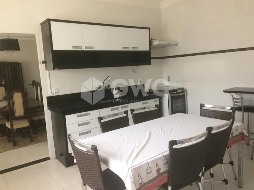 Foto 6 de Chácara com 4 quartos à venda, 350m2 em Sítios de Recreio Letícia (Padre Nóbrega), Marilia - SP