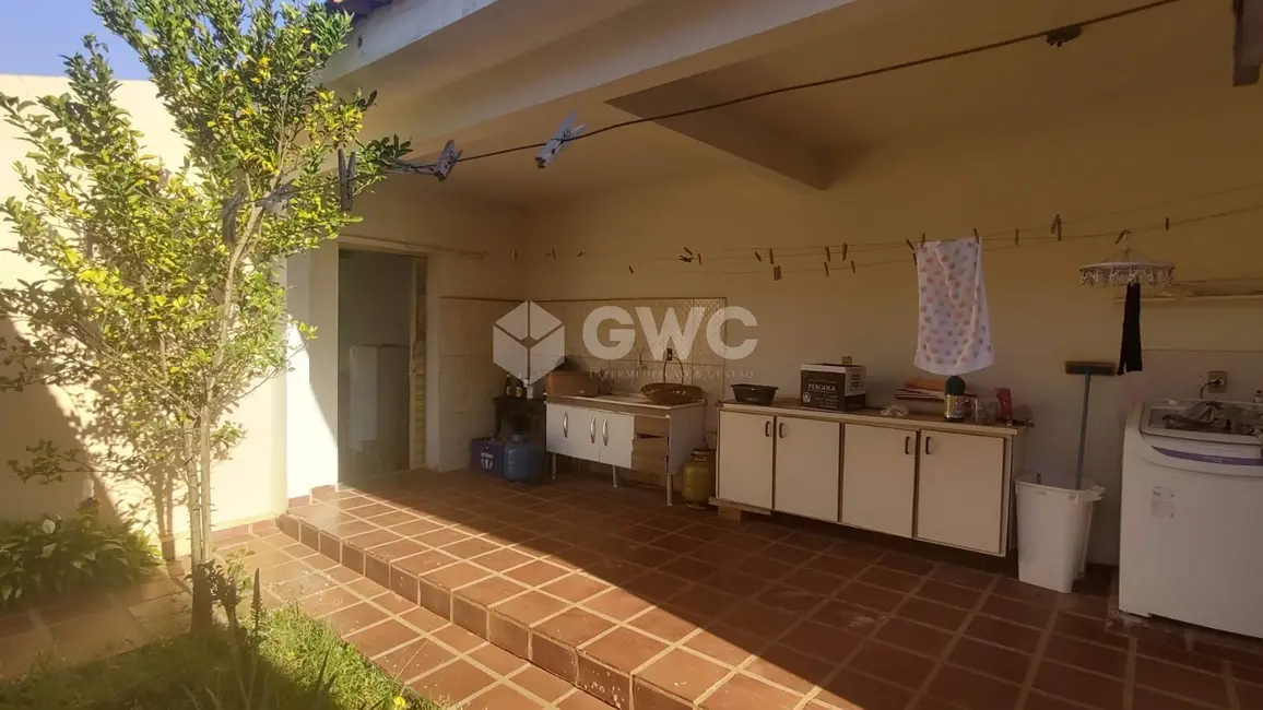 Foto 8 de Casa com 3 quartos à venda, 220m2 em Jardim Itaipu, Marilia - SP