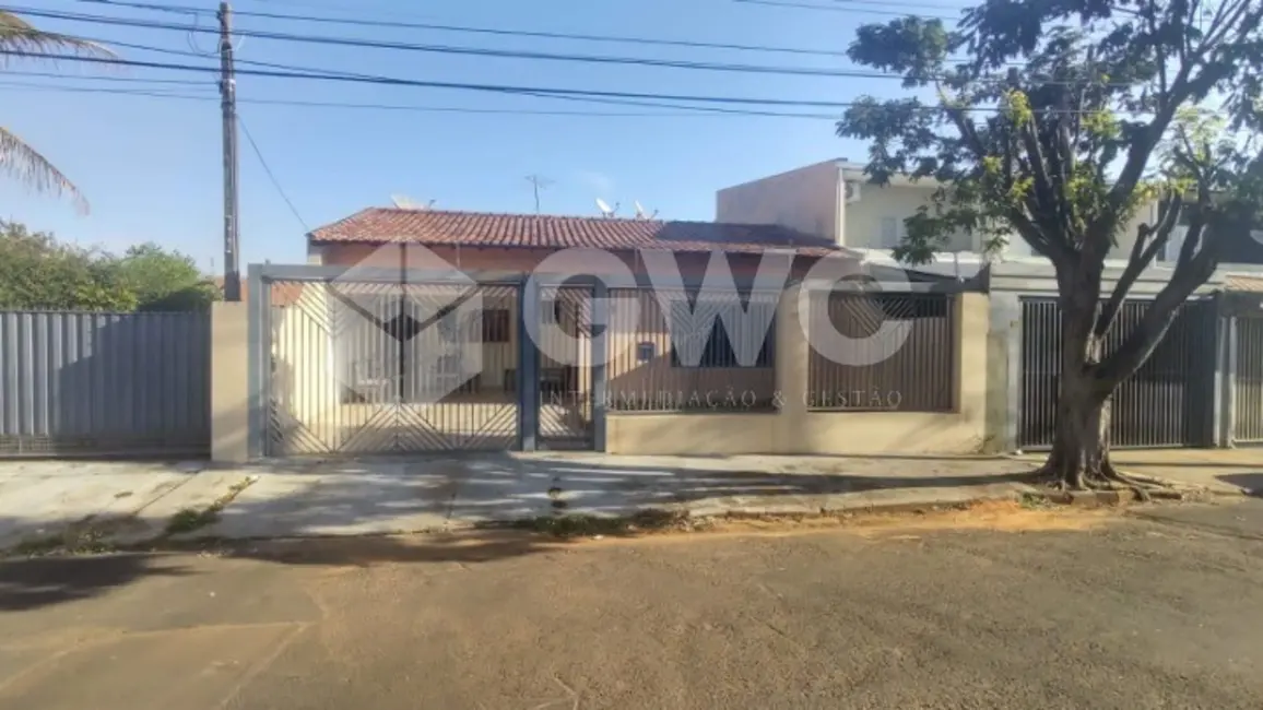 Foto 1 de Casa com 3 quartos à venda, 220m2 em Jardim Itaipu, Marilia - SP