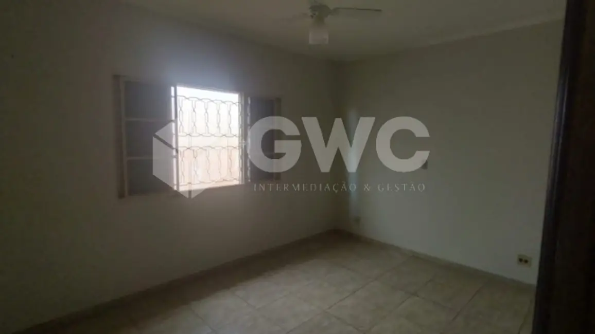 Foto 6 de Casa com 3 quartos à venda, 220m2 em Jardim Itaipu, Marilia - SP