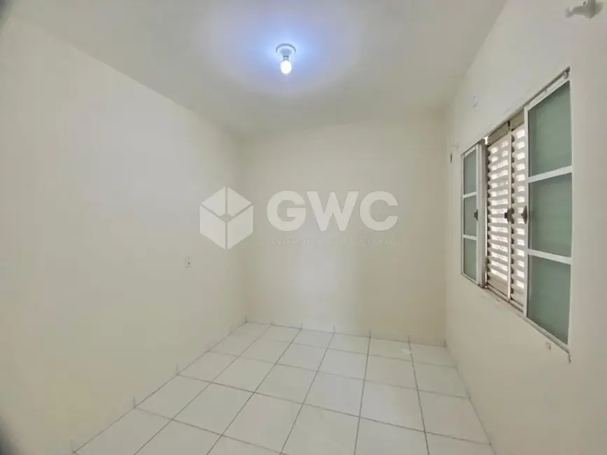 Casa de Condomínio com 3 quartos para alugar, 84m2 em Parque São Jorge, Marilia - SP - imagem 7 Foto 7 de Casa de Condomínio com 3 quartos para alugar, 84m2 em Parque São Jorge, Marilia - SP