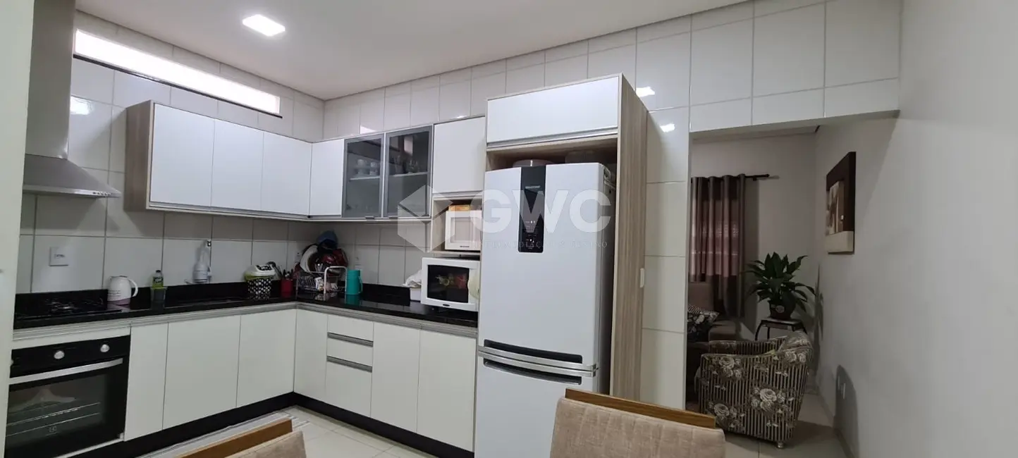 Foto 8 de Casa com 3 quartos à venda, 150m2 em Jardim Monte Castelo, Marilia - SP
