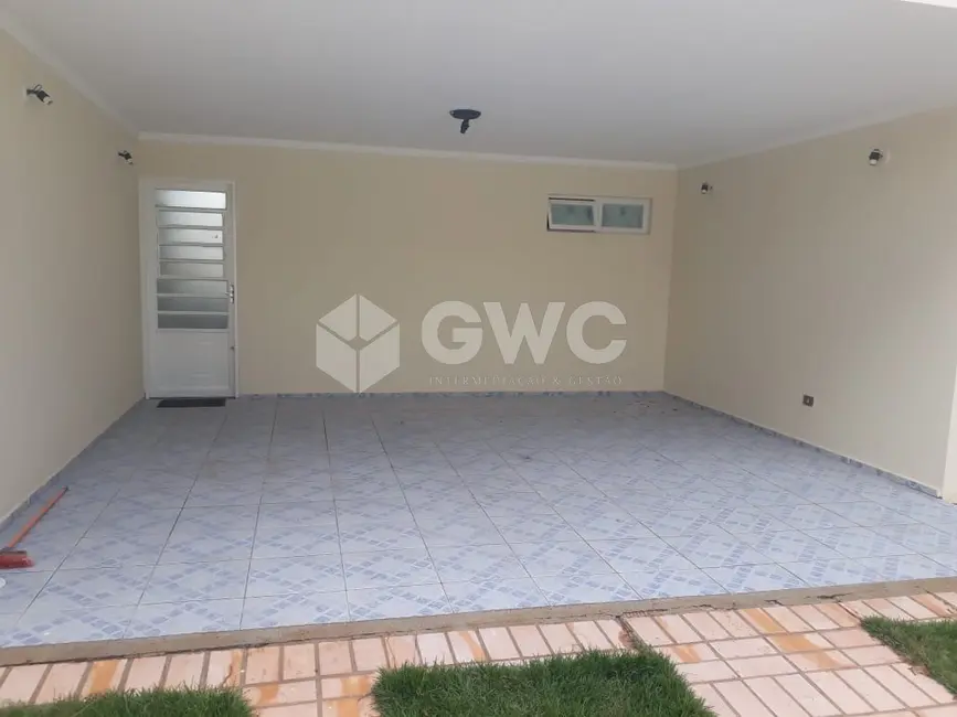 Foto 2 de Casa com 3 quartos para alugar, 218m2 em Marilia - SP