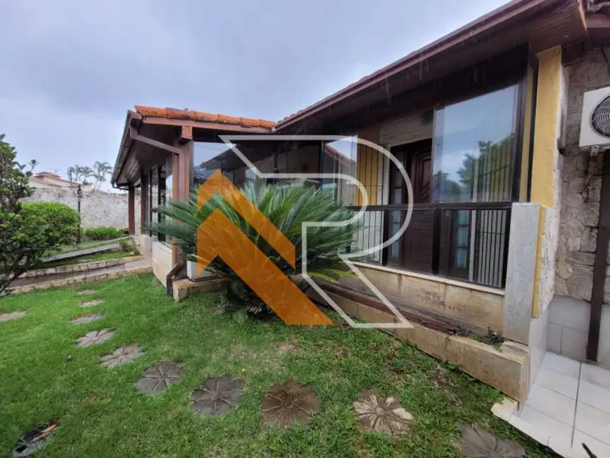 Casa de Condomínio com 3 quartos à venda, 277m2 em Niteroi - RJ - imagem 7 Foto 7 de Casa de Condomínio com 3 quartos à venda, 277m2 em Niteroi - RJ