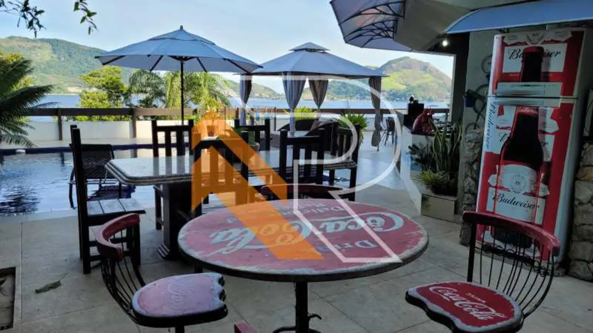 Casa com 5 quartos à venda, 949m2 em Niteroi - RJ - imagem 8 Foto 8 de Casa com 5 quartos à venda, 949m2 em Niteroi - RJ