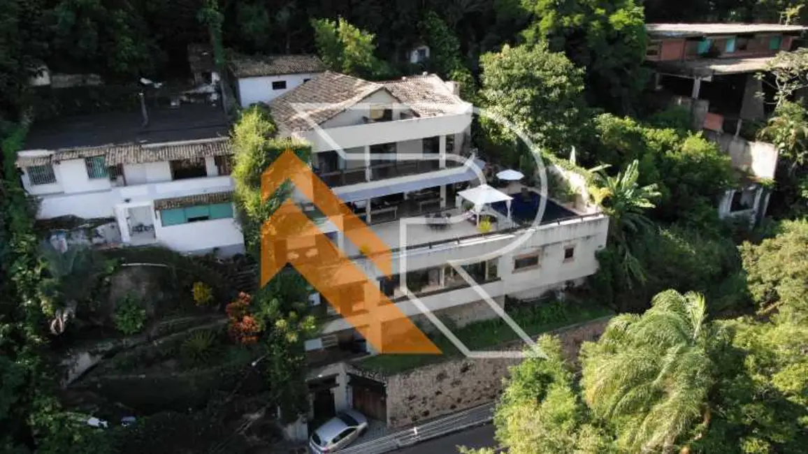 Foto 1 de Casa com 5 quartos à venda, 949m2 em Niteroi - RJ