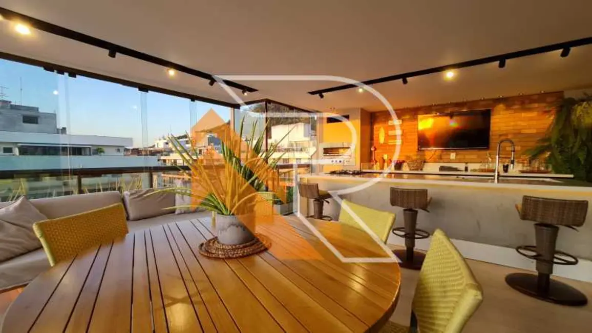 Foto 2 de Cobertura com 3 quartos à venda, 204m2 em Niteroi - RJ