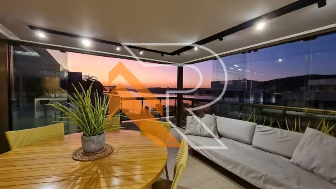 Cobertura com 3 quartos à venda, 204m2 em Niteroi - RJ - imagem 3 Foto 3 de Cobertura com 3 quartos à venda, 204m2 em Niteroi - RJ