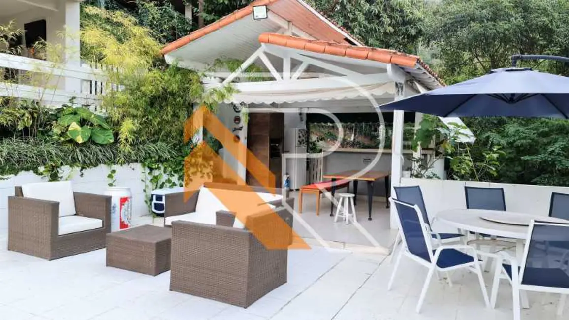 Foto 3 de Casa de Condomínio com 4 quartos à venda, 480m2 em Niteroi - RJ