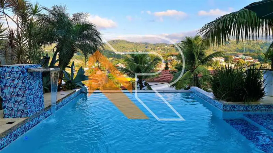 Foto 2 de Casa de Condomínio com 4 quartos à venda, 470m2 em Niteroi - RJ