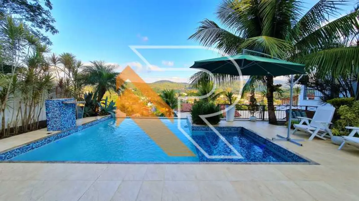 Foto 3 de Casa de Condomínio com 4 quartos à venda, 470m2 em Niteroi - RJ