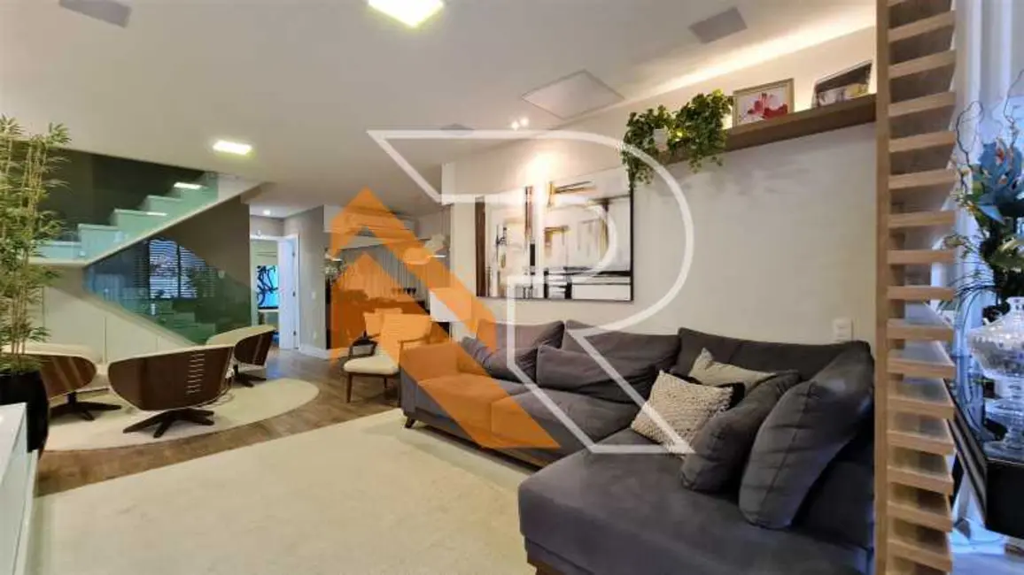 Foto 3 de Casa de Condomínio com 4 quartos à venda, 172m2 em Niteroi - RJ