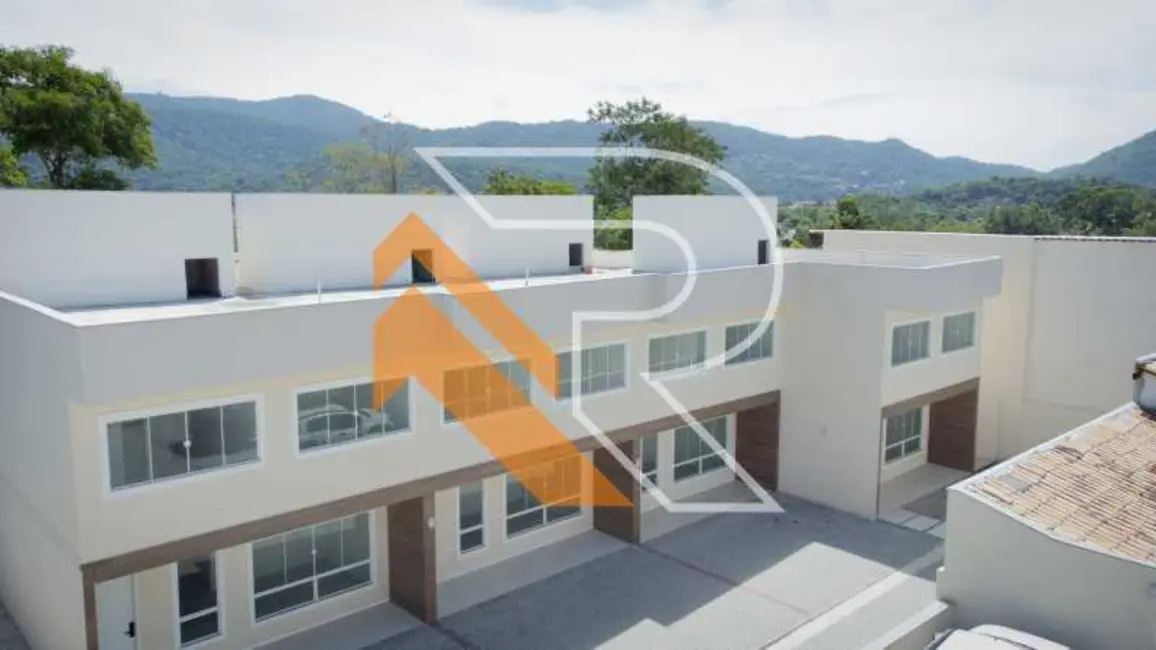 Foto 4 de Casa de Condomínio com 3 quartos à venda, 108m2 em Niteroi - RJ