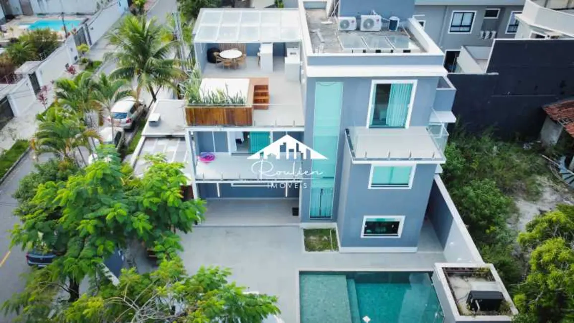 Foto 1 de Casa com 4 quartos à venda, 218m2 em Niteroi - RJ