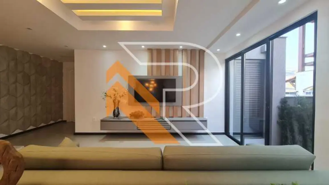 Foto 4 de Casa com 4 quartos à venda, 247m2 em Niteroi - RJ