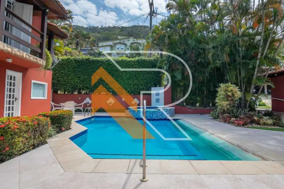 Foto 8 de Casa de Condomínio com 5 quartos à venda, 600m2 em Niteroi - RJ