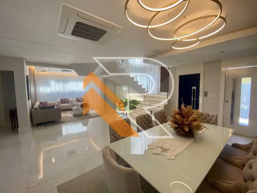 Foto 3 de Casa com 5 quartos à venda, 400m2 em Niteroi - RJ