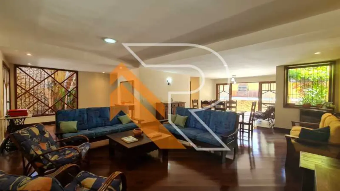 Foto 8 de Casa com 5 quartos à venda, 445m2 em Niteroi - RJ