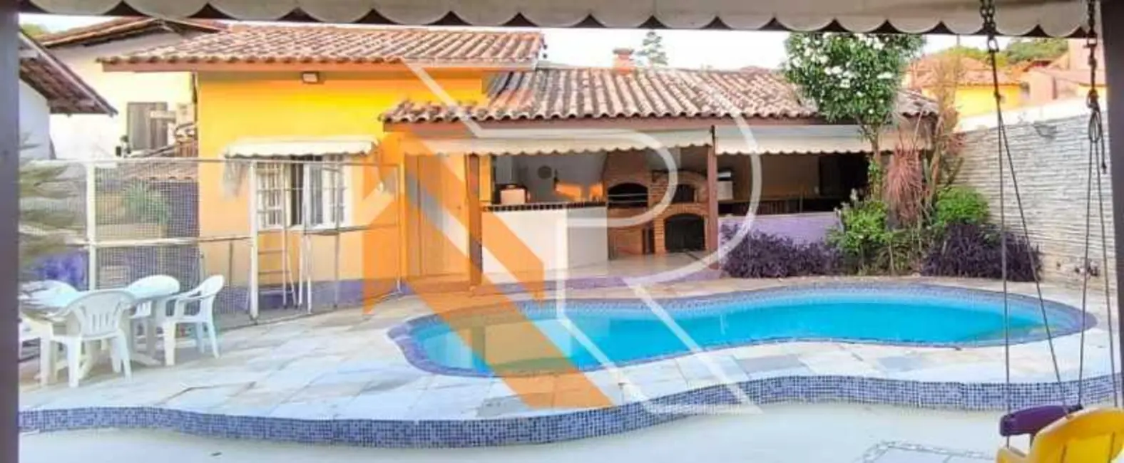 Casa com 4 quartos à venda, 126m2 em Niteroi - RJ - imagem 4 Foto 4 de Casa com 4 quartos à venda, 126m2 em Niteroi - RJ